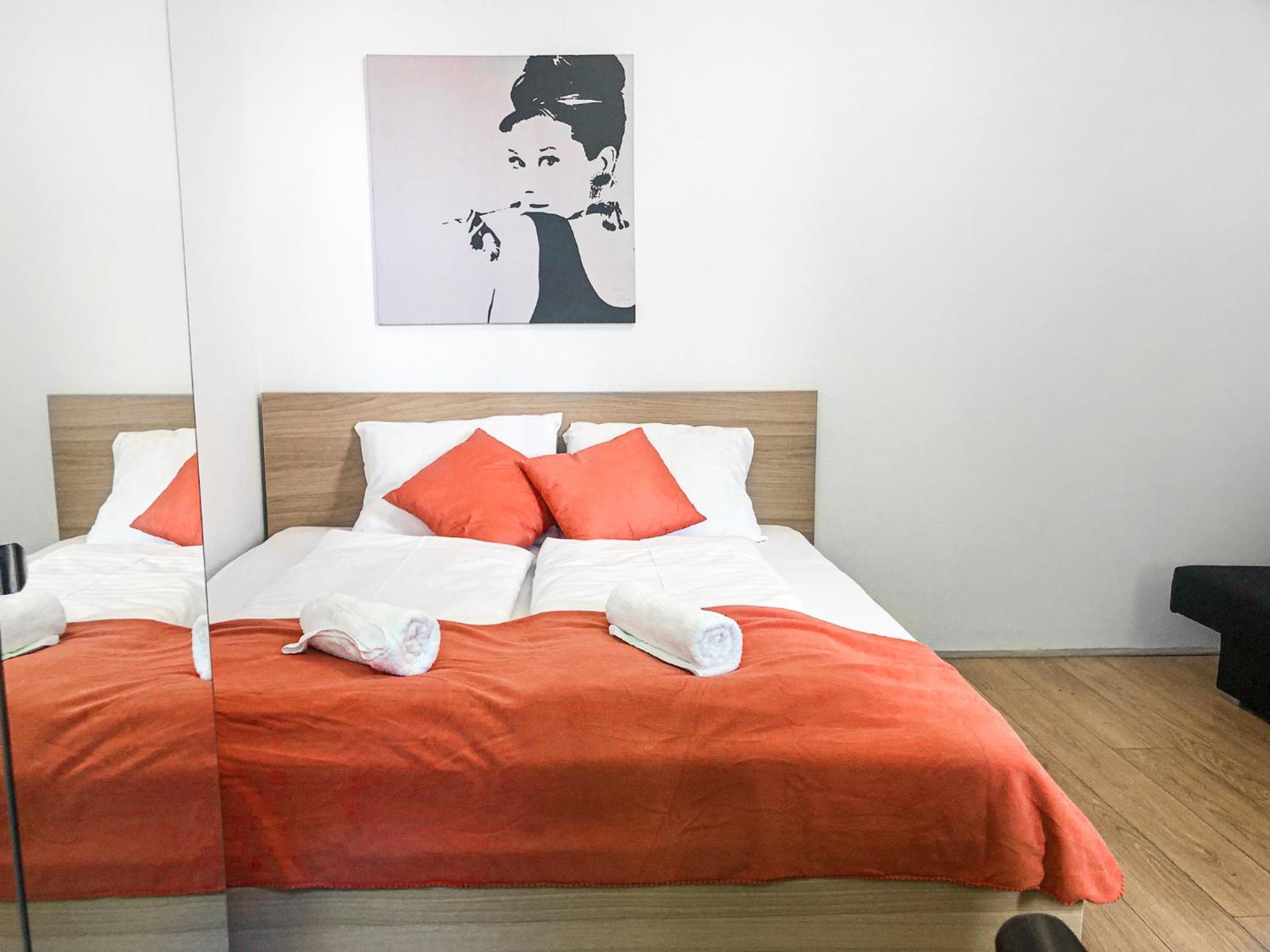 וינה Relaxing 2-Bed Apartment For Extended Visits מראה חיצוני תמונה